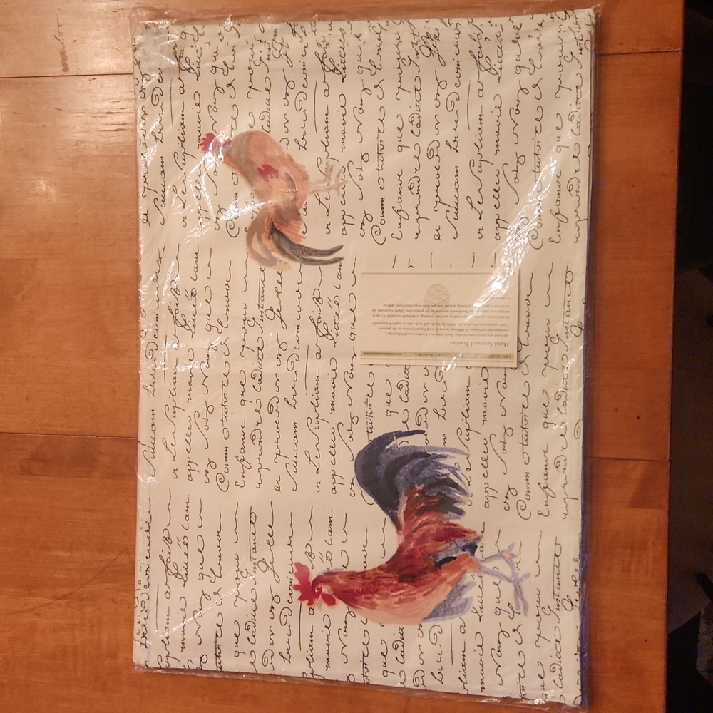 Williams Sonoma Rooster placemat Hand Screened Textiles (set of 4)